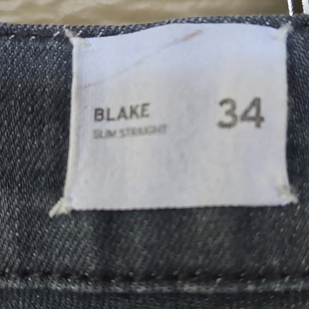 Hudson Blake Slim Straight Gray Jeans 34